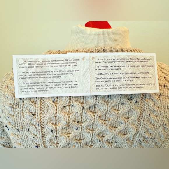 NEW - Made in Ireland wool ARAN MOR Ladies Honeycomb knit Sweater oat colour - Picture 11 of 16